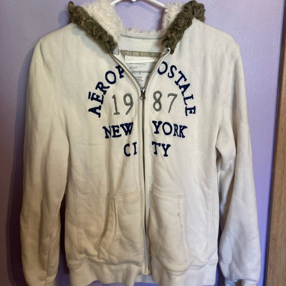 Y2K Aeropostale Fur Zip Up - Picture 5 of 6